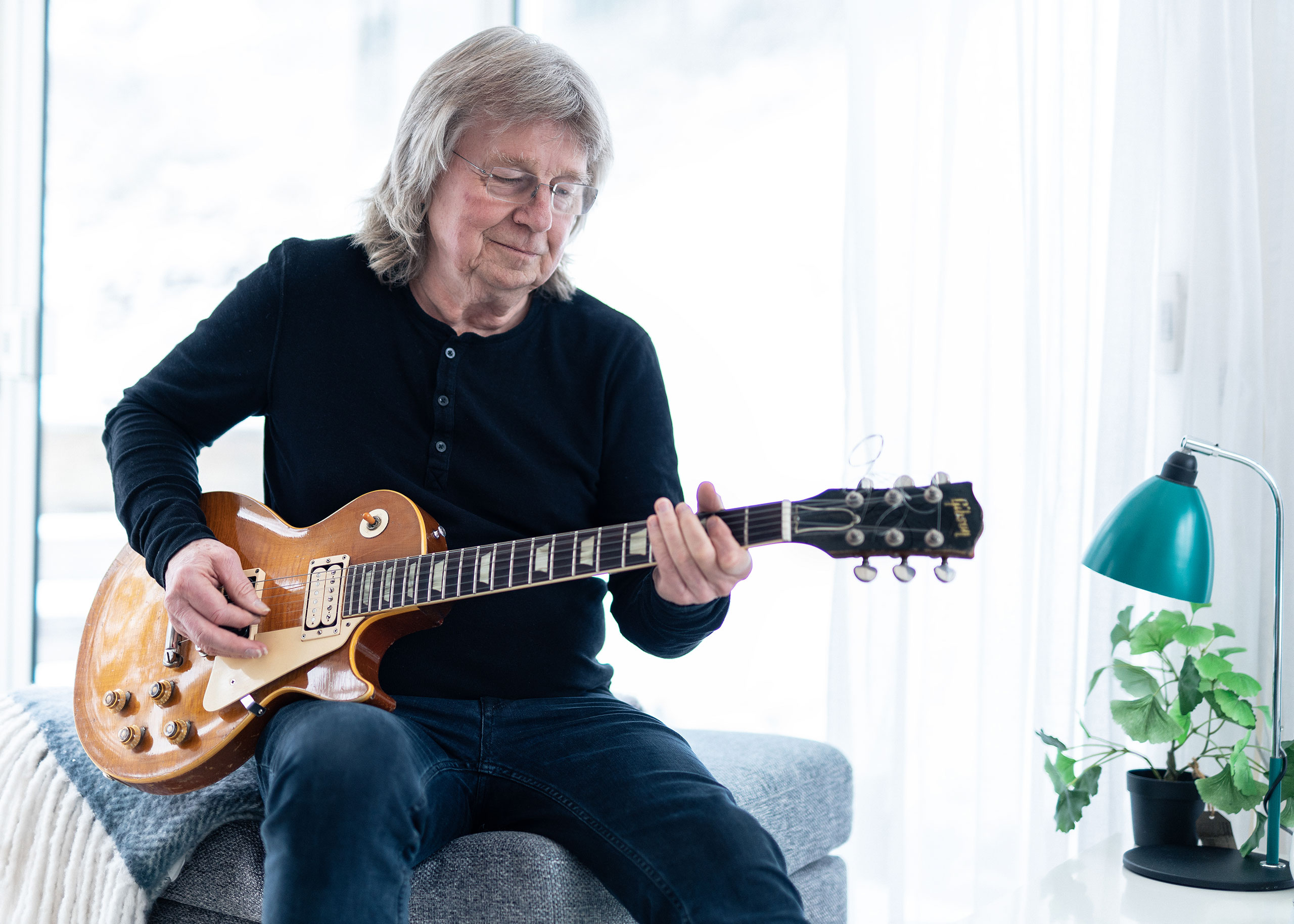 Janne Schaffer med sin Gibson Les Paul